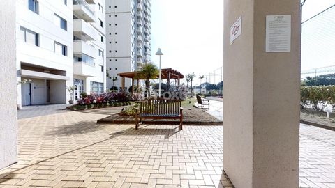 Image 14 - 875195